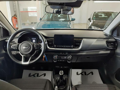 Kia Stonic 1.0 T-GDi 74kW (100CV) MHEV iMT Drive  // 56.856 km