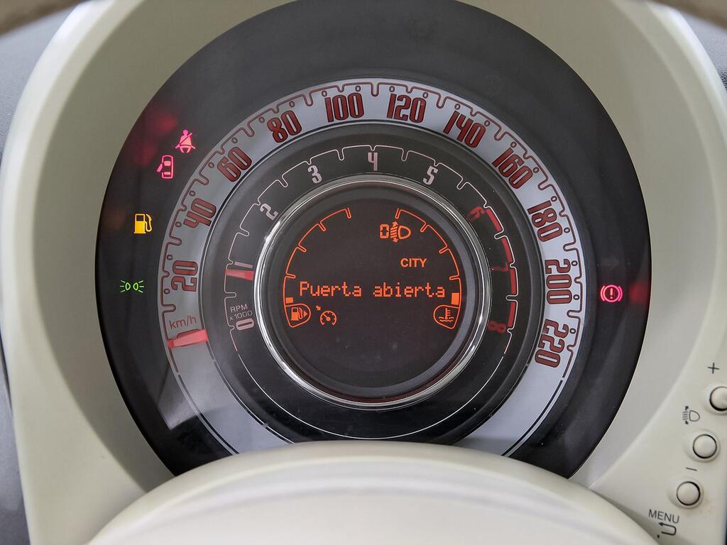 Fiat 500 Lounge 1.2 8v 51KW (69 CV)  //  45.293 km